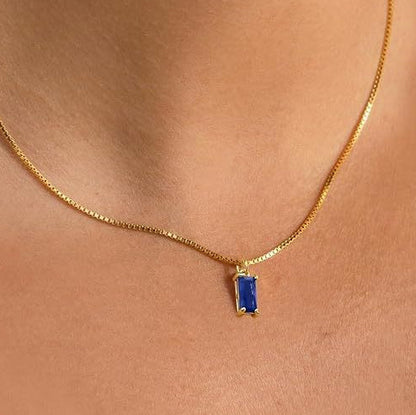 Minimalist Zafír Pendant Nyaklánc | Fehér Arany